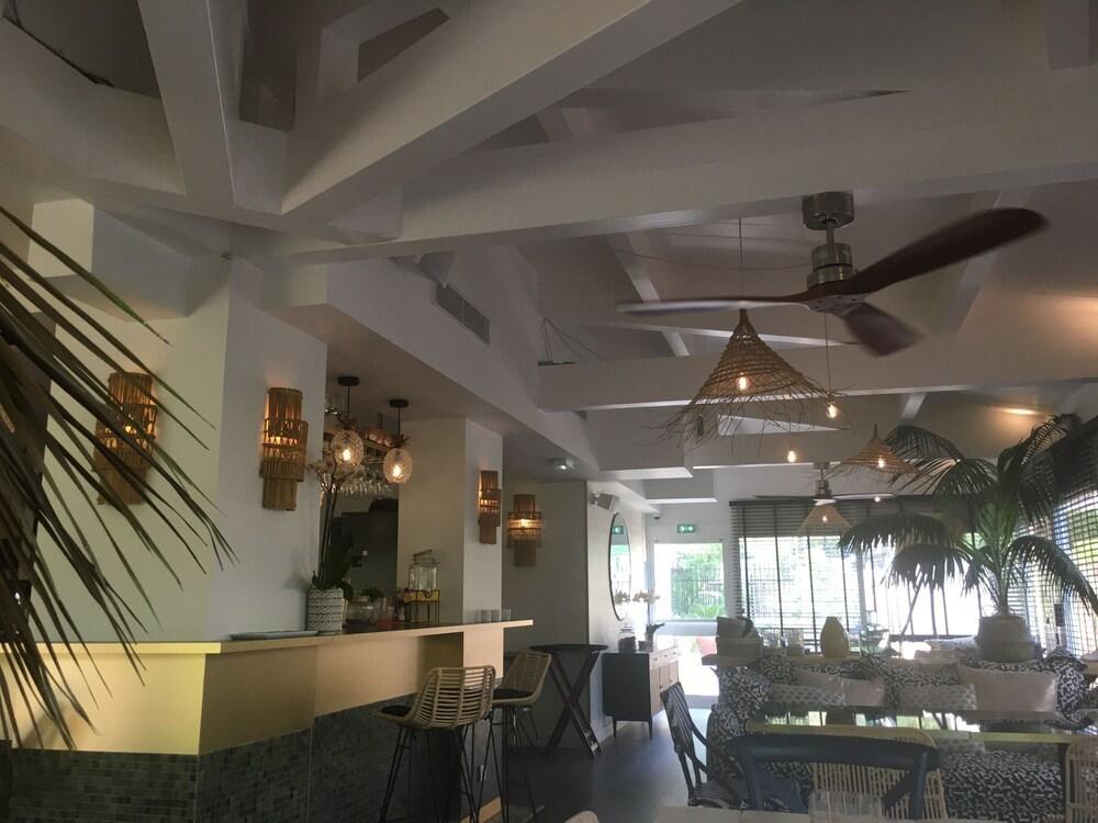 לה לבאנדו Hotel La Piscine מראה חיצוני תמונה