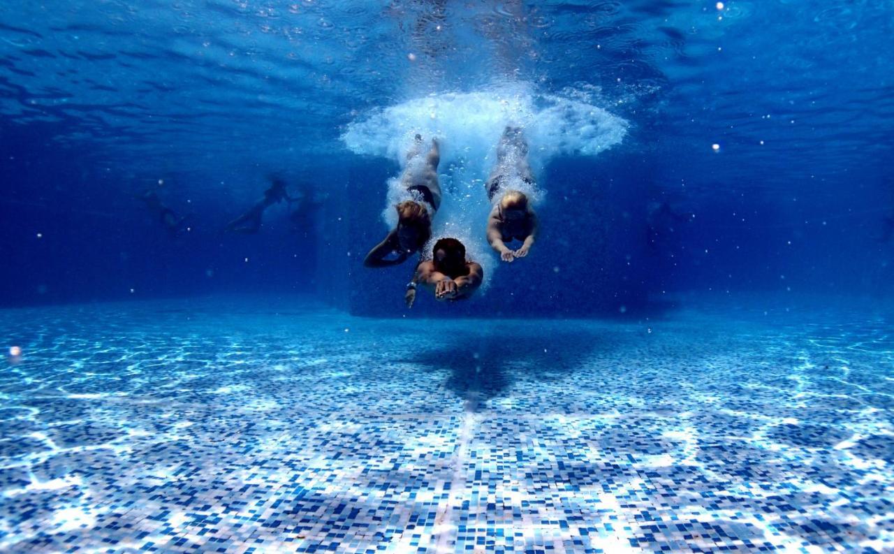 לה לבאנדו Hotel La Piscine מראה חיצוני תמונה