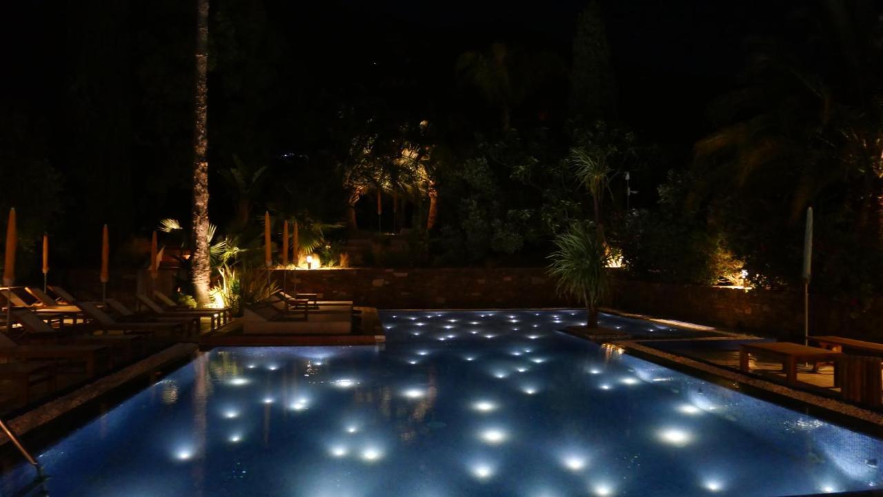 לה לבאנדו Hotel La Piscine מראה חיצוני תמונה